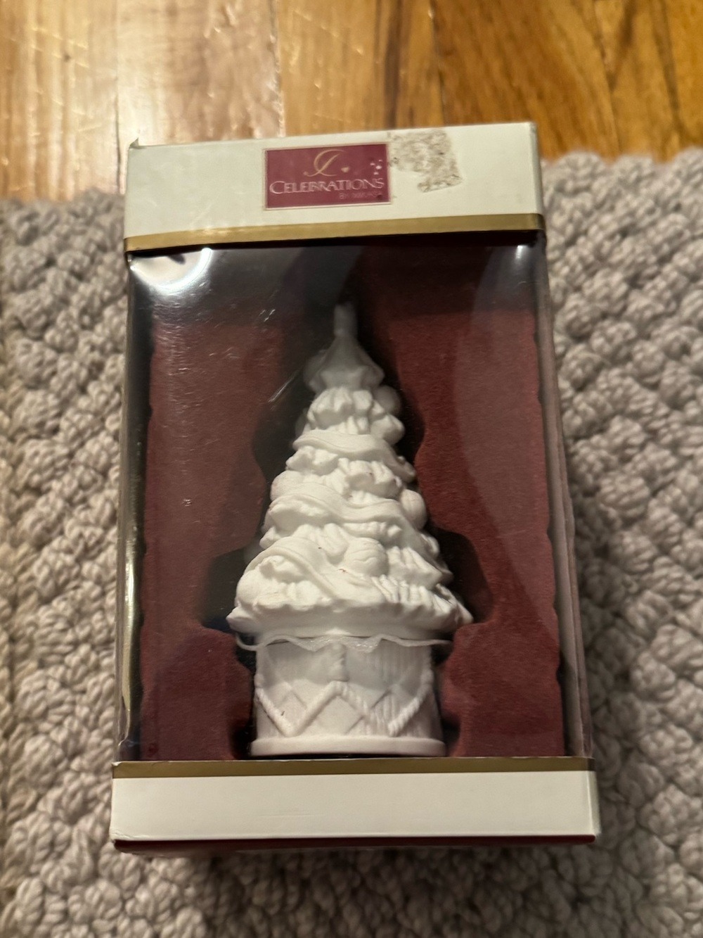Celebrations White Ceramic Christmas Tree Figurine trinket box